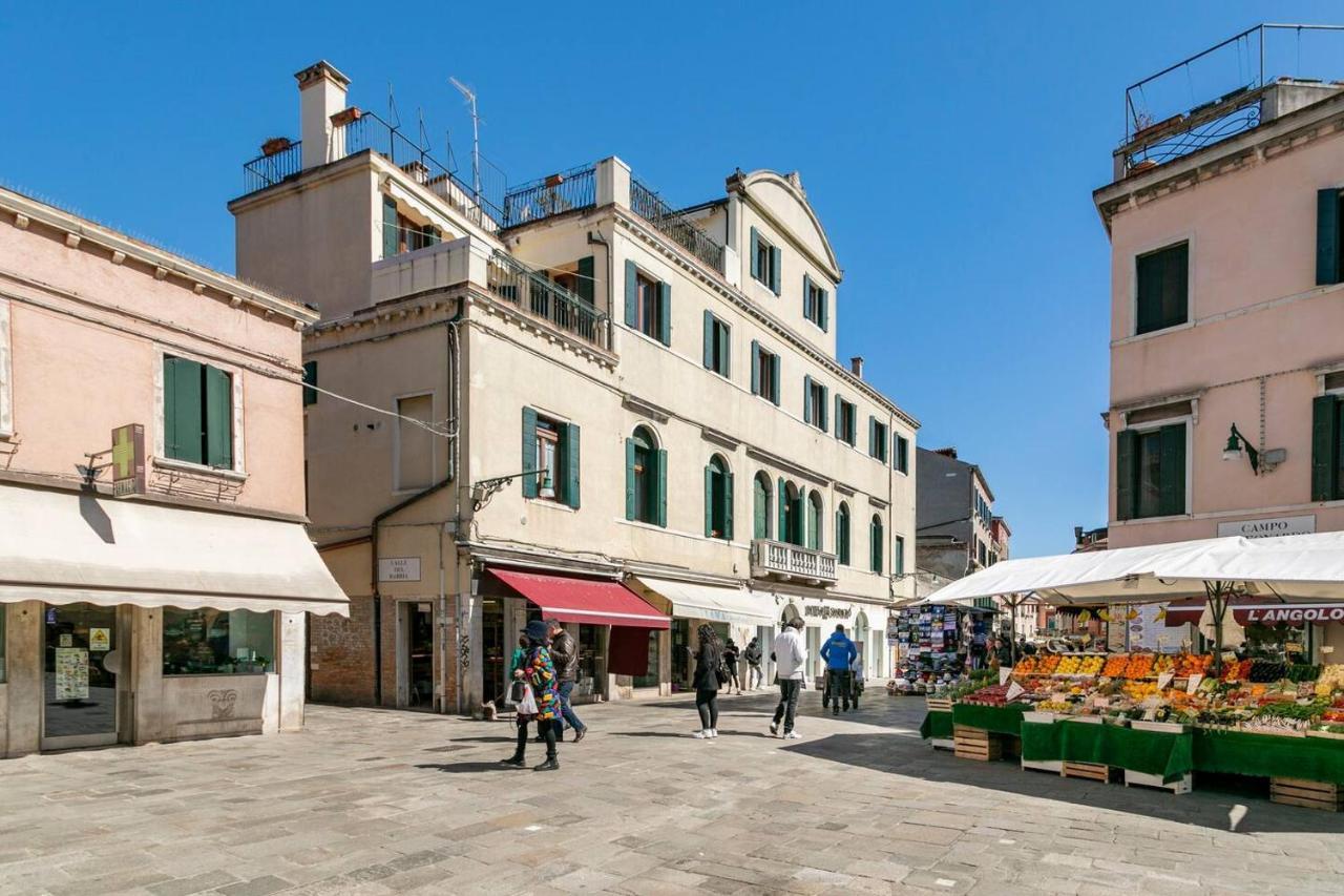 Hotel Le Mansarde Deluxe Venecia Exterior foto