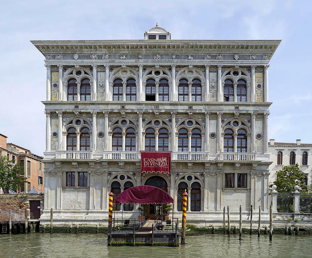 Hotel Le Mansarde Deluxe Venecia Exterior foto