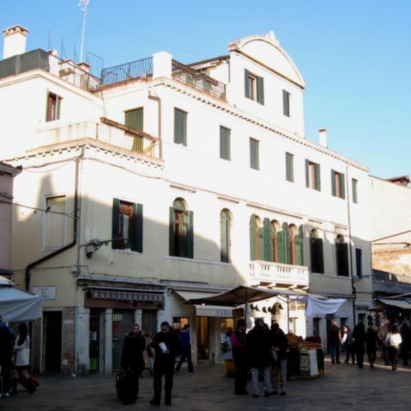 Hotel Le Mansarde Deluxe Venecia Exterior foto